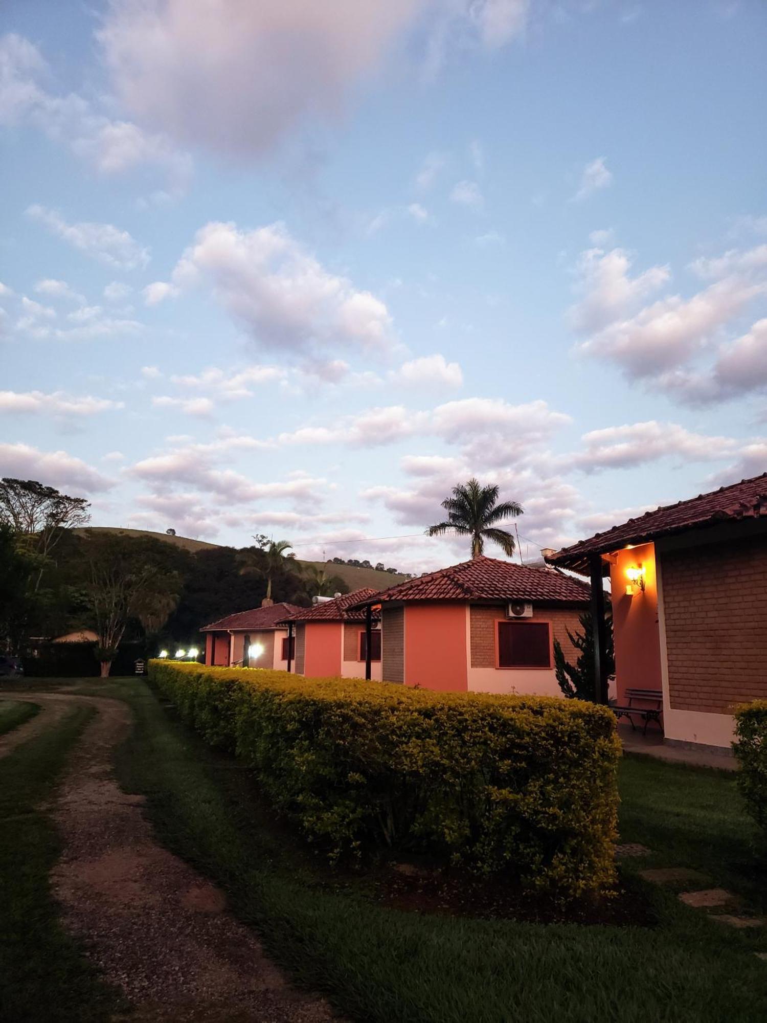 Pousada Vila Minas Itanhandu Exterior foto